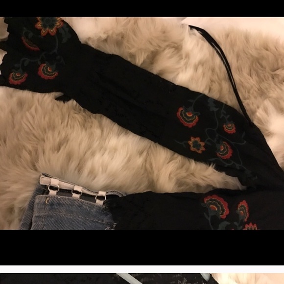 Detailed top - Picture 4 of 5